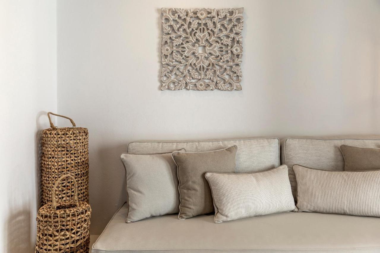Santo Bloom Luxury Villas Vothon Exterior photo