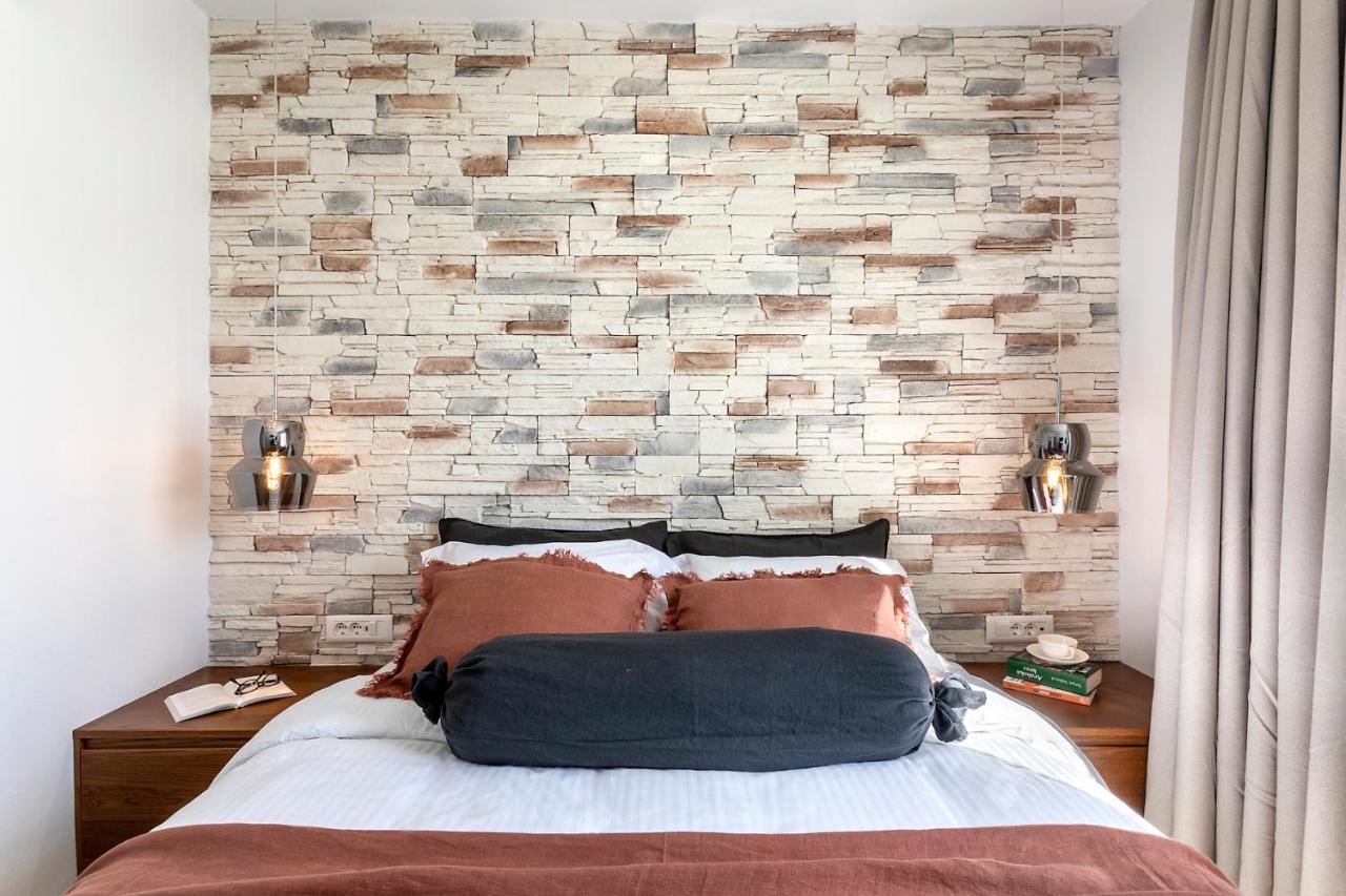 Santo Bloom Luxury Villas Vothon Exterior photo
