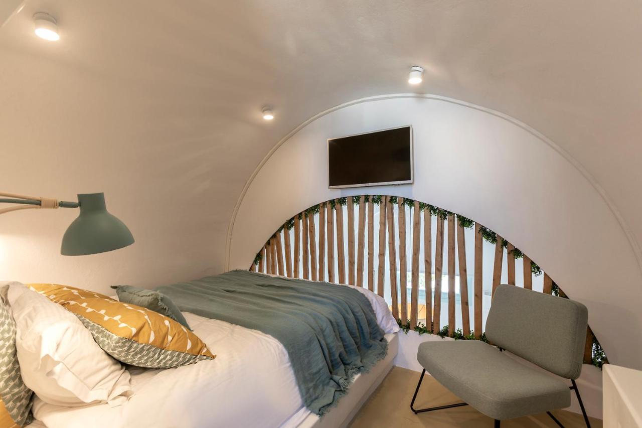 Santo Bloom Luxury Villas Vothon Exterior photo